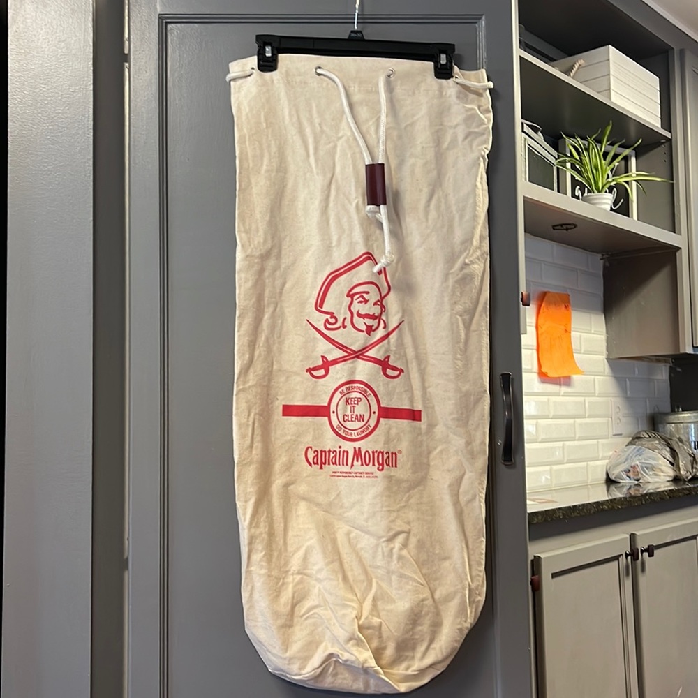 Large Captain Morgan bag